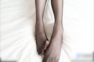 柚子猫 黑丝足交好诱惑  背景图片