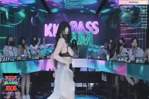 韩国女团集体裸舞秀逆天颜值熬人身材个个都是人间极品第一季  背景图片